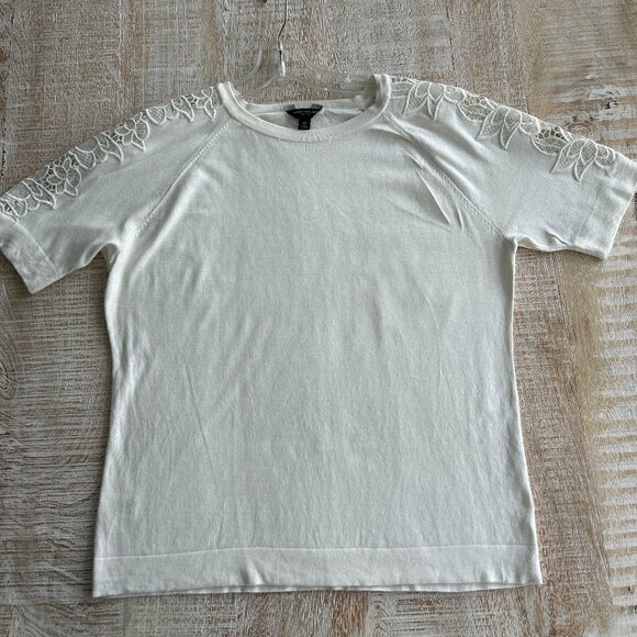 Ann Taylor Ivory/Creme/Beige Lace Short Sleeve Knit Top Cotton/Silk Blend LP - Picture 3 of 10